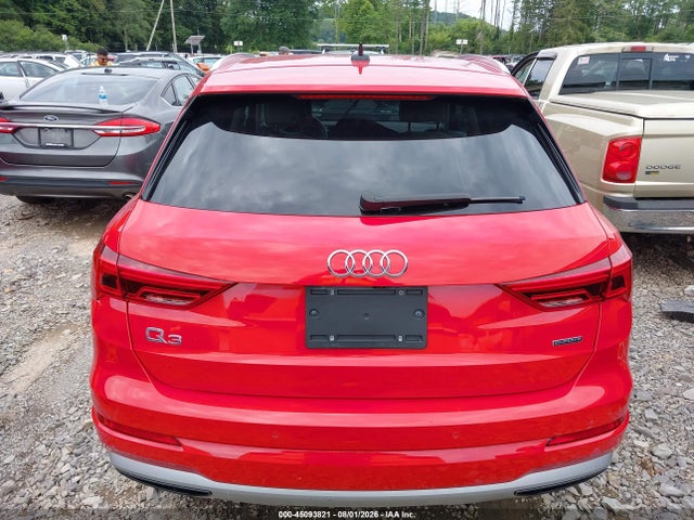 2020 Audi Q3 Premium Plus 45 Tfsi Quattro Tiptronic მანქანა იყიდება აუქციონზე, vin: WA1BECF38L1106931, აუქციონის ნომერი: 45093821