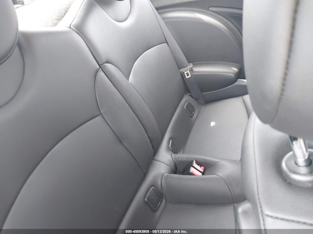 45093908 :رقم المزاد ، WMWSU3C54CT257703 vin ، 2012 Mini Cooper مزاد بيع