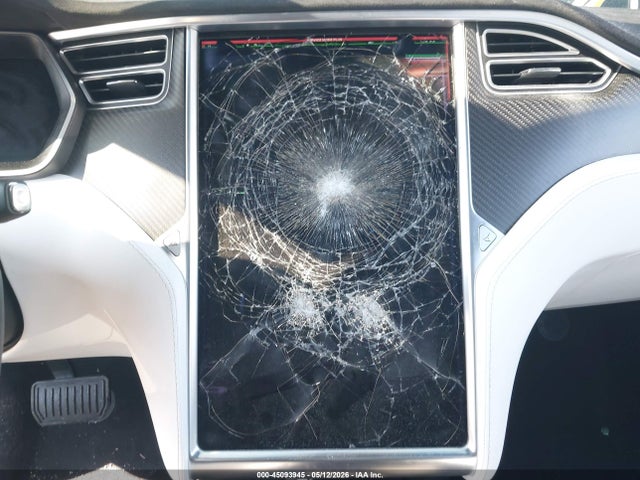 2017 Tesla Model S 100d/60d/75d/90d/p100d მანქანა იყიდება აუქციონზე, vin: 5YJSA1E25HF190669, აუქციონის ნომერი: 45093945