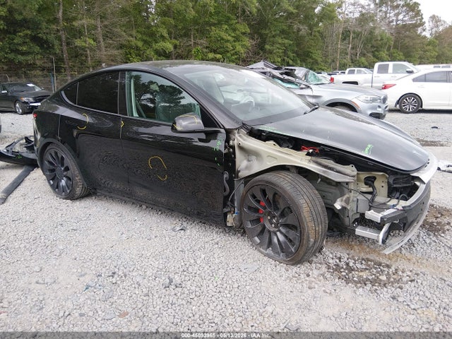 Продажа на аукционе авто 2023 Tesla Model Y Performance Dual Motor All-wheel Drive, vin: 7SAYGDEF3PF825404, номер лота: 45093965