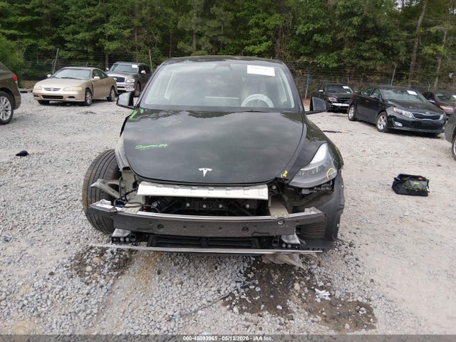 Продажа на аукционе авто 2023 Tesla Model Y Performance Dual Motor All-wheel Drive, vin: 7SAYGDEF3PF825404, номер лота: 45093965