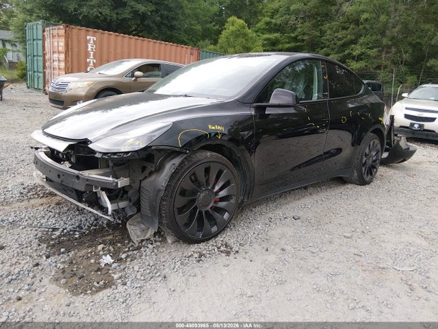 45093965 :رقم المزاد ، 7SAYGDEF3PF825404 vin ، 2023 Tesla Model Y Performance Dual Motor All-wheel Drive مزاد بيع