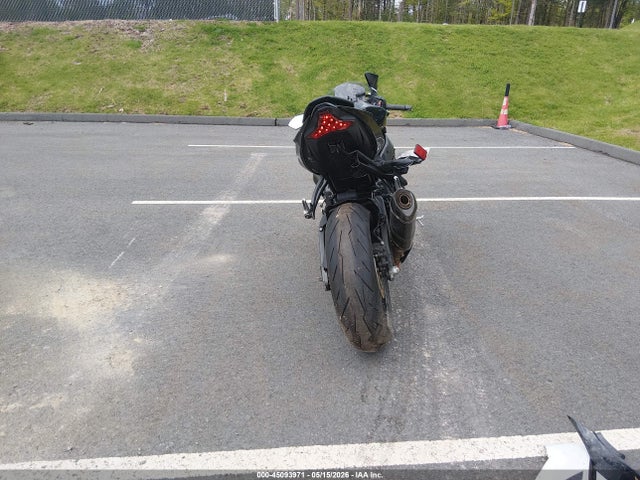 45093971 :رقم المزاد ، JKBZXJJ12TA038186 vin ، 2026 Kawasaki Zx636 K مزاد بيع