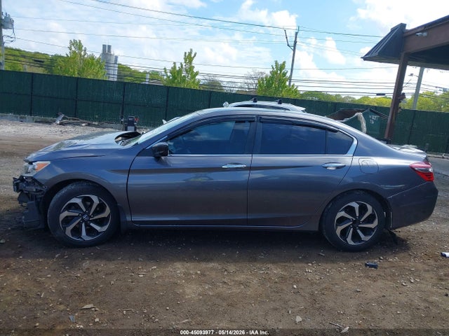Продажа на аукционе авто 2017 Honda Accord Lx, vin: 1HGCR2F33HA191145, номер лота: 45093977