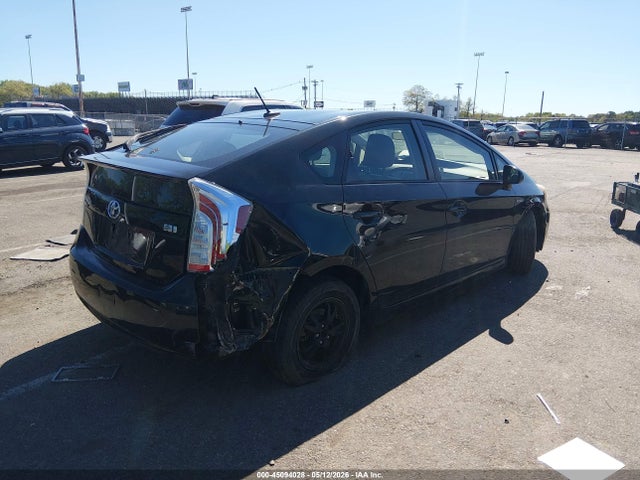 45094028 :رقم المزاد ، JTDKN3DU8E1758694 vin ، 2014 Toyota Prius Three مزاد بيع