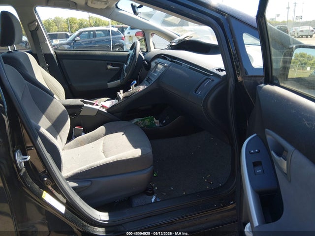 45094028 :رقم المزاد ، JTDKN3DU8E1758694 vin ، 2014 Toyota Prius Three مزاد بيع
