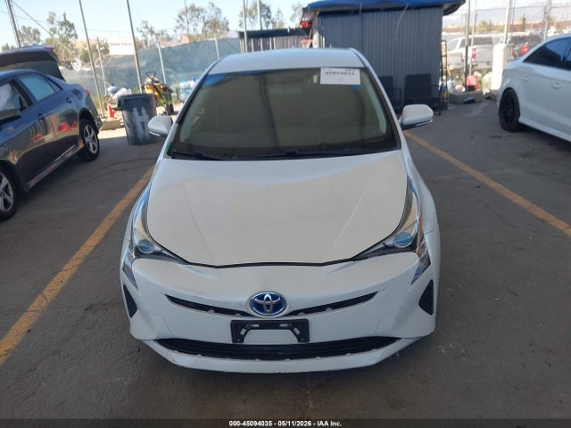 Toyota Prius Two 2016 JTDKBRFU8G3008275 Image 12