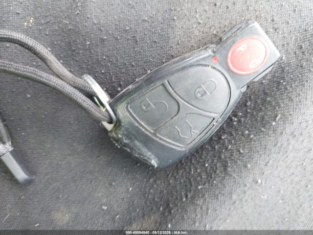 2003 Mercedes-benz E 320 მანქანა იყიდება აუქციონზე, vin: WDBUF65J73A140189, აუქციონის ნომერი: 45094040
