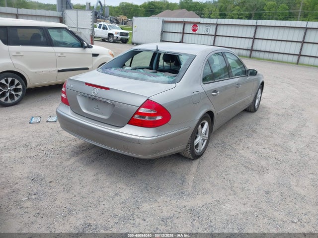 2003 Mercedes-benz E 320 მანქანა იყიდება აუქციონზე, vin: WDBUF65J73A140189, აუქციონის ნომერი: 45094040