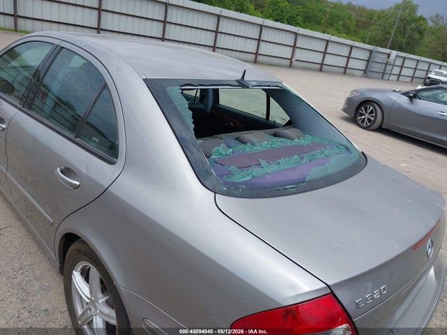 2003 Mercedes-benz E 320 მანქანა იყიდება აუქციონზე, vin: WDBUF65J73A140189, აუქციონის ნომერი: 45094040