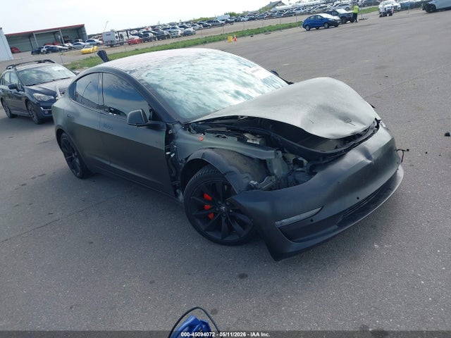 2018 Tesla Model 3 Long Range/performance მანქანა იყიდება აუქციონზე, vin: 5YJ3E1EB7JF183964, აუქციონის ნომერი: 45094072