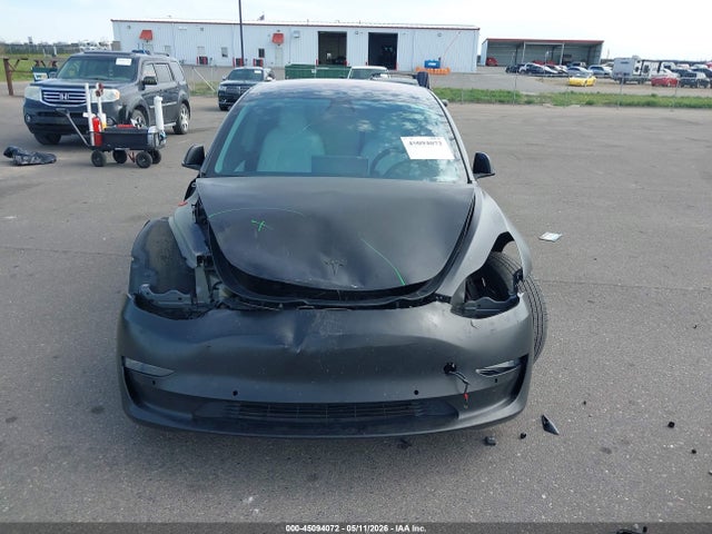 2018 Tesla Model 3 Long Range/performance მანქანა იყიდება აუქციონზე, vin: 5YJ3E1EB7JF183964, აუქციონის ნომერი: 45094072