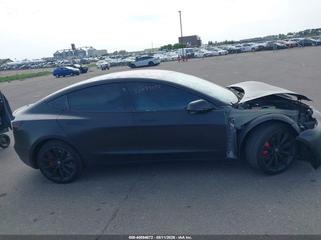 2018 Tesla Model 3 Long Range/performance მანქანა იყიდება აუქციონზე, vin: 5YJ3E1EB7JF183964, აუქციონის ნომერი: 45094072