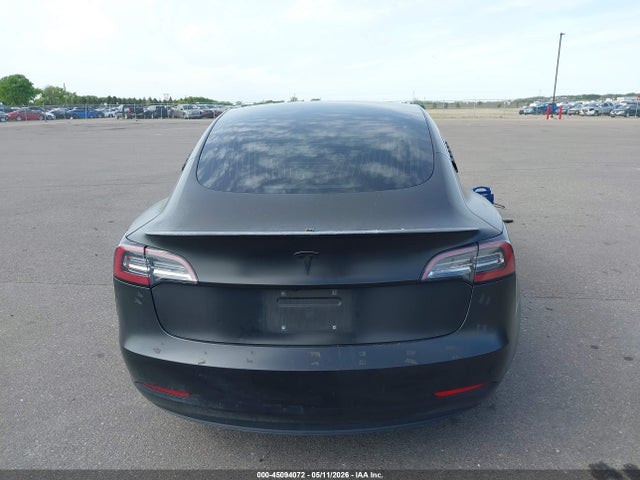 2018 Tesla Model 3 Long Range/performance მანქანა იყიდება აუქციონზე, vin: 5YJ3E1EB7JF183964, აუქციონის ნომერი: 45094072