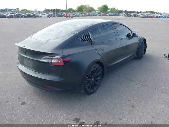 2018 Tesla Model 3 Long Range/performance მანქანა იყიდება აუქციონზე, vin: 5YJ3E1EB7JF183964, აუქციონის ნომერი: 45094072