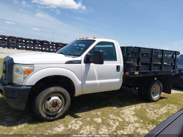 Ford F-350 Chassis Xl 2015 1FDRF3H68FED30816 Image 18