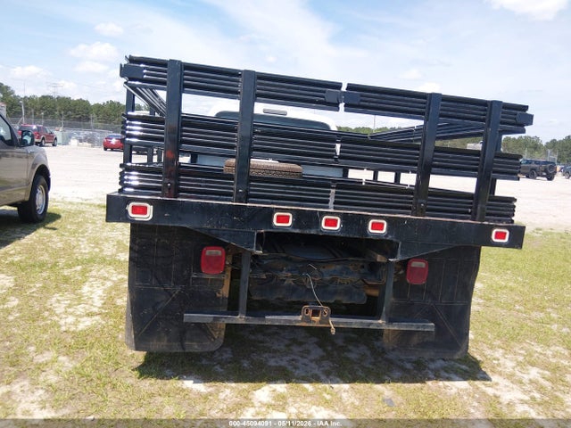 Ford F-350 Chassis Xl 2015 1FDRF3H68FED30816 Image 20