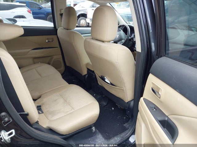 Продаж на аукціоні авто 2017 Mitsubishi Outlander Se, vin: JA4AZ3A34HZ038255, номер лоту: 45094158