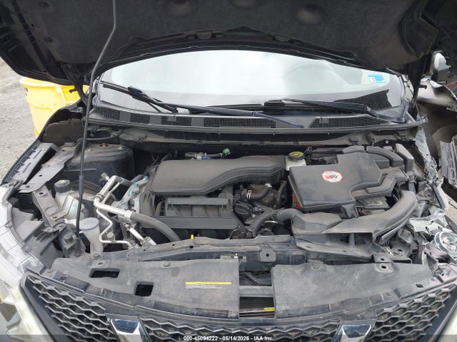 45094222 :رقم المزاد ، JN1BJ1CP6HW008703 vin ، 2017 Nissan Rogue Sport Sl مزاد بيع