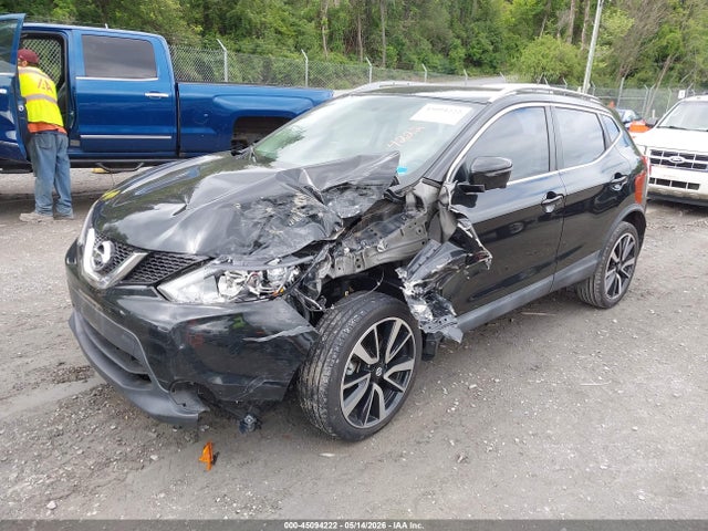 45094222 :رقم المزاد ، JN1BJ1CP6HW008703 vin ، 2017 Nissan Rogue Sport Sl مزاد بيع