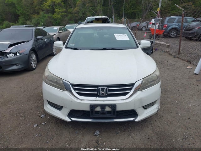 45094224 :رقم المزاد ، 1HGCR3F92FA004646 vin ، 2015 Honda Accord Touring مزاد بيع