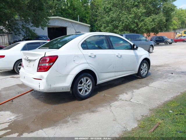 45094257 :رقم المزاد ، 1G1JB5SHXJ4137562 vin ، 2018 Chevrolet Sonic Ls Auto مزاد بيع