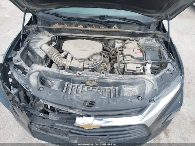 45094258 :رقم المزاد ، 3GNKBHRS3MS568352 vin ، 2021 Chevrolet Blazer Awd 2lt مزاد بيع