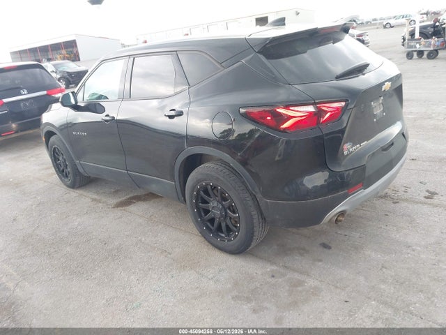 45094258 :رقم المزاد ، 3GNKBHRS3MS568352 vin ، 2021 Chevrolet Blazer Awd 2lt مزاد بيع