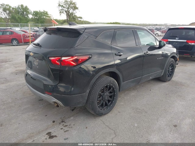 45094258 :رقم المزاد ، 3GNKBHRS3MS568352 vin ، 2021 Chevrolet Blazer Awd 2lt مزاد بيع