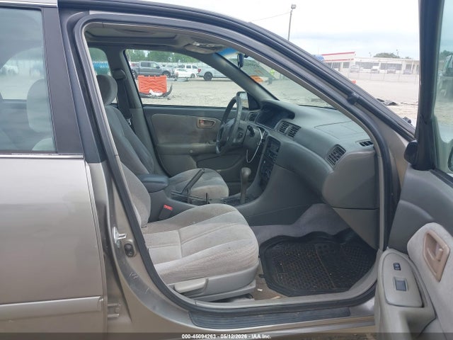 2001 Toyota Camry Le V6 მანქანა იყიდება აუქციონზე, vin: 4T1BF22K51U122764, აუქციონის ნომერი: 45094263