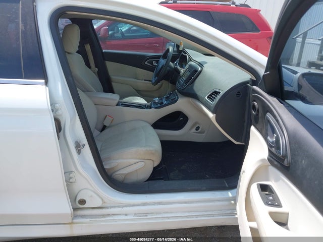 Aukcja sprzedaży 2015 Chrysler 200 Limited, vin: 1C3CCCAB6FN527627, numer aukcji: 45094277