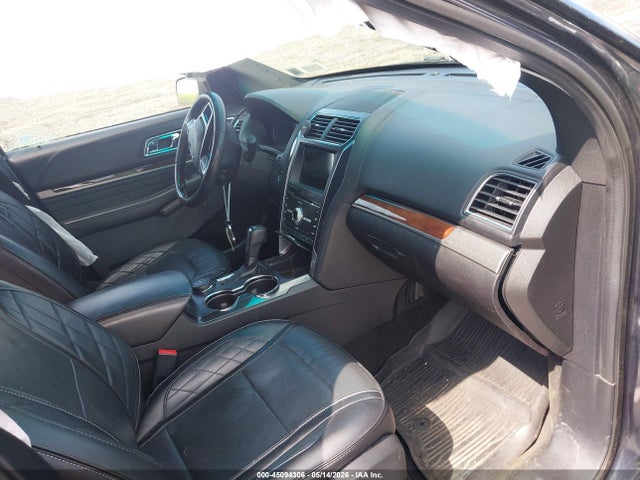 2017 Ford Explorer Platinum მანქანა იყიდება აუქციონზე, vin: 1FM5K8HT0HGB85839, აუქციონის ნომერი: 45094306