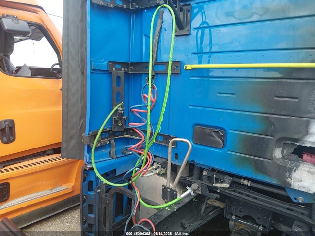 Продажа на аукционе авто 2026 Volvo New Vnl, vin: 4V4BC9EH1TN698326, номер лота: 45094308