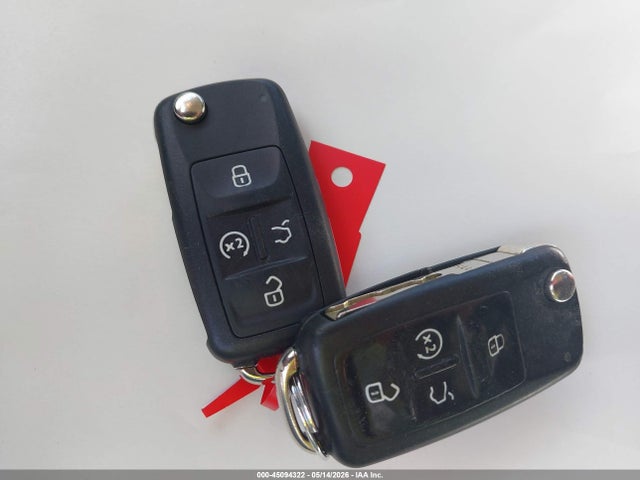45094322 :رقم المزاد ، 1VWSA7A3XLC015340 vin ، 2020 Volkswagen Passat 2.0t Se مزاد بيع