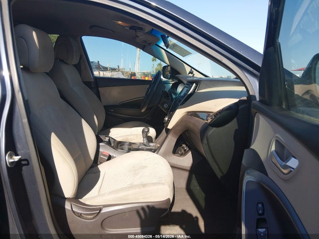 Продаж на аукціоні авто 2018 Hyundai Santa Fe Sport 2.4l, vin: 5NMZT3LB8JH099312, номер лоту: 45094326