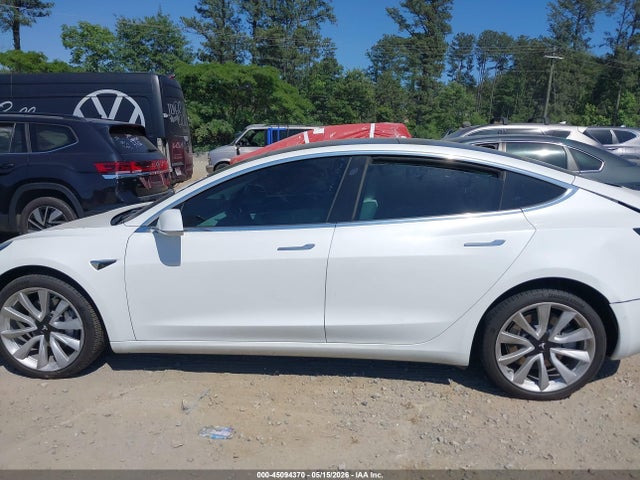2020 Tesla Model 3 Standard Range Plus Rear-wheel Drive/standard Range Rear-wheel Drive მანქანა იყიდება აუქციონზე, vin: 5YJ3E1EA9LF591277, აუქციონის ნომერი: 45094370