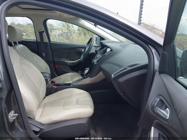 Aukcja sprzedaży 2017 Ford Focus Titanium, vin: 1FADP3N27HL333935, numer aukcji: 45094385