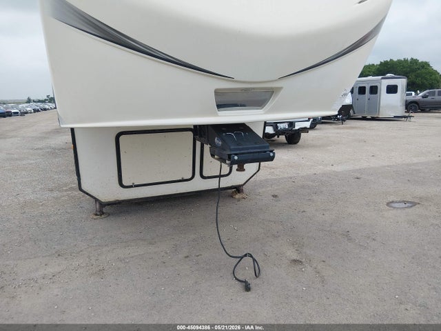 Keystone Rv Other 2015 4YDF37320F4700770 Image 10