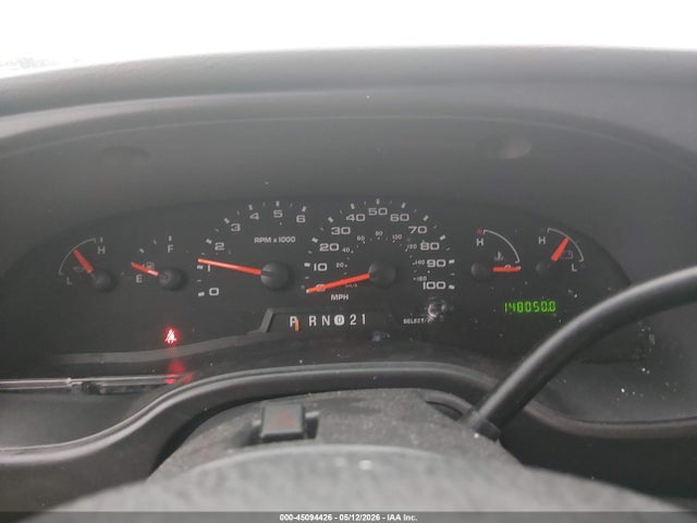 2006 Ford E-350 Super Duty Chateau/xl/xlt მანქანა იყიდება აუქციონზე, vin: 1FBNE31L56DA18775, აუქციონის ნომერი: 45094426