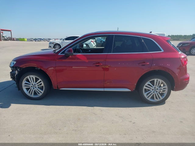 WA1BNAFYXJ2122085 Audi Q5 2.0t Premium/2.0t Tech Premium
