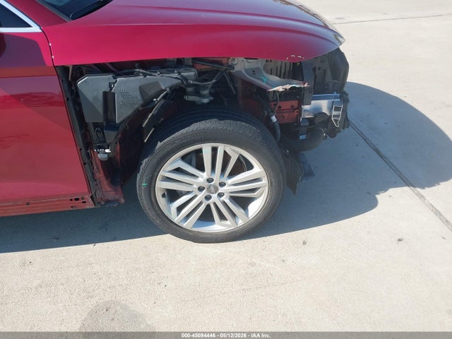 WA1BNAFYXJ2122085 Audi Q5 2.0t Premium/2.0t Tech Premium
