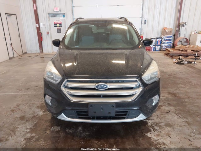 Продаж на аукціоні авто 2017 Ford Escape Se, vin: 1FMCU9GD1HUE40761, номер лоту: 45094476