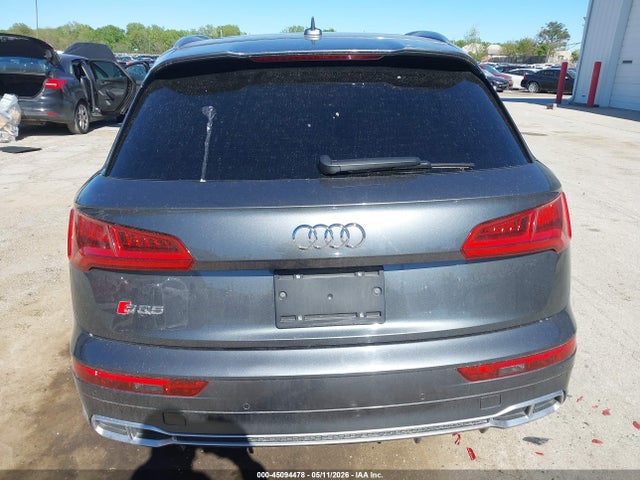 45094478 :رقم المزاد ، WA1C4AFY9J2008618 vin ، 2018 Audi Sq5 3.0t Premium Plus مزاد بيع