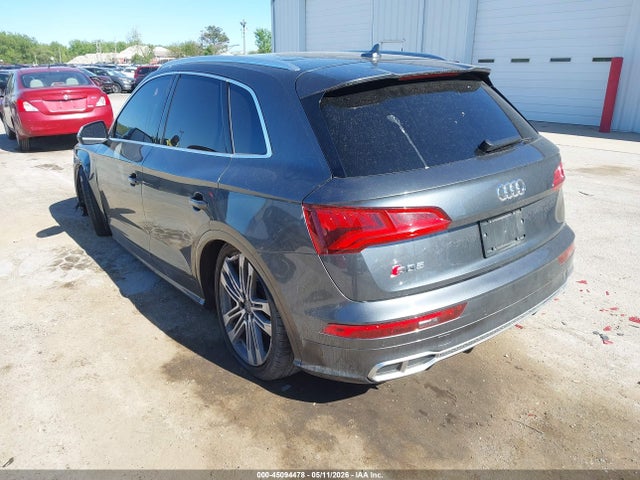 45094478 :رقم المزاد ، WA1C4AFY9J2008618 vin ، 2018 Audi Sq5 3.0t Premium Plus مزاد بيع