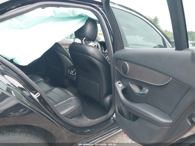 45094515 :رقم المزاد ، 55SWF8EBXKU291935 vin ، 2019 Mercedes-benz C 300 4matic مزاد بيع