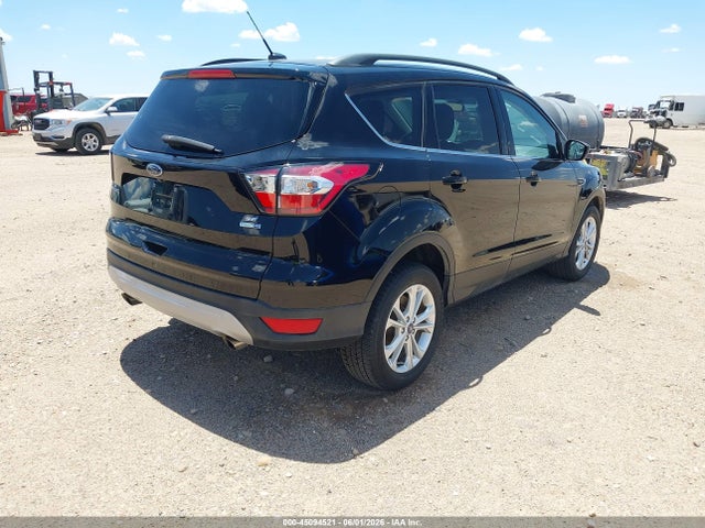 1FMCU9GD9JUD08711 Ford ESCAPE SE