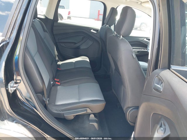 1FMCU9GD9JUD08711 Ford ESCAPE SE