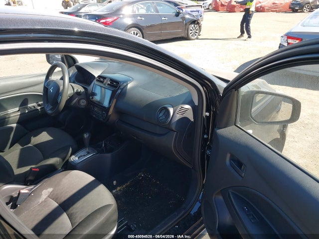 ML32AUHJ3MH005813 Mitsubishi Mirage Carbonite Edition/es/le