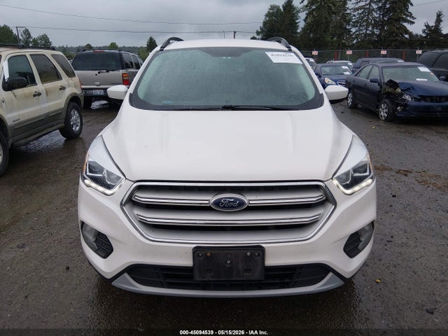 Продаж на аукціоні авто 2018 Ford Escape Sel, vin: 1FMCU9HD6JUC10122, номер лоту: 45094539