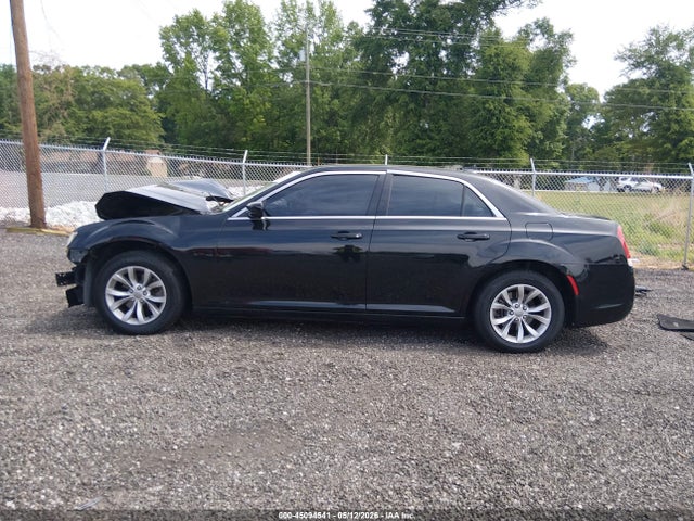 Продаж на аукціоні авто 2015 Chrysler 300 Limited, vin: 2C3CCAAG8FH841966, номер лоту: 45094541